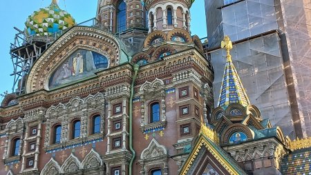 Массовая застройка и Византия: какую архитектуру выбирает Россия